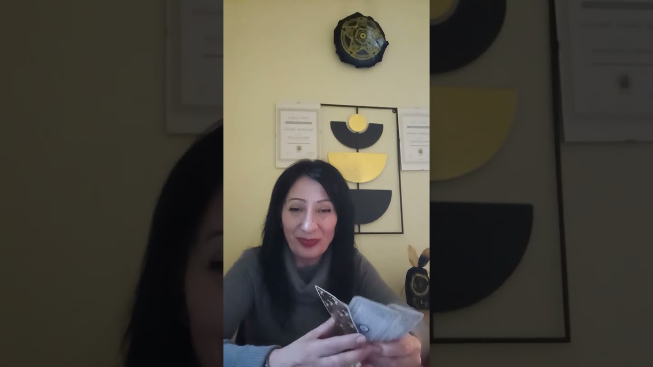 Pești -Martie:A venit momentul adevărului!Cineva își arată adevărata față...iar tu alegi o nouă cale