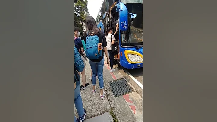20230413 元慶通運 清大校巴綠線 KAE-177 停靠人社院站 MOV 4950 - 天天要聞