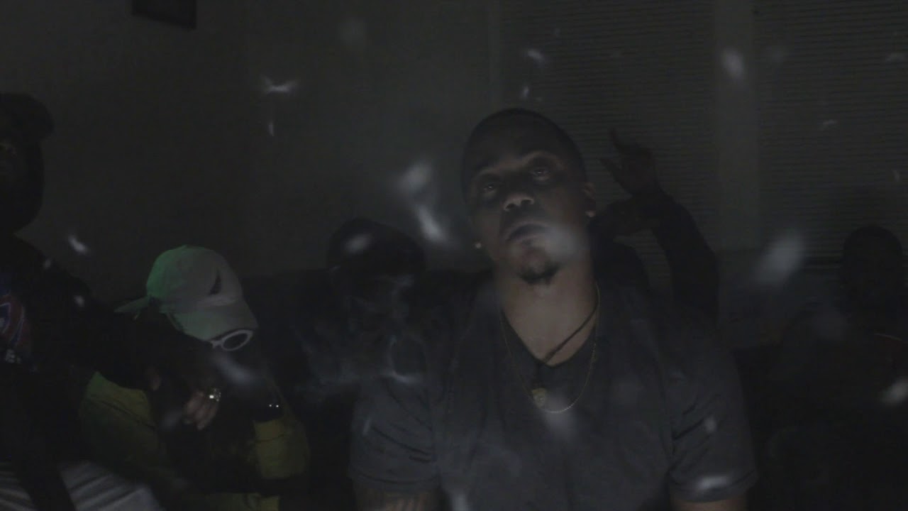 Castle | VAPEZ (OFFICIAL MUSIC VIDEO)