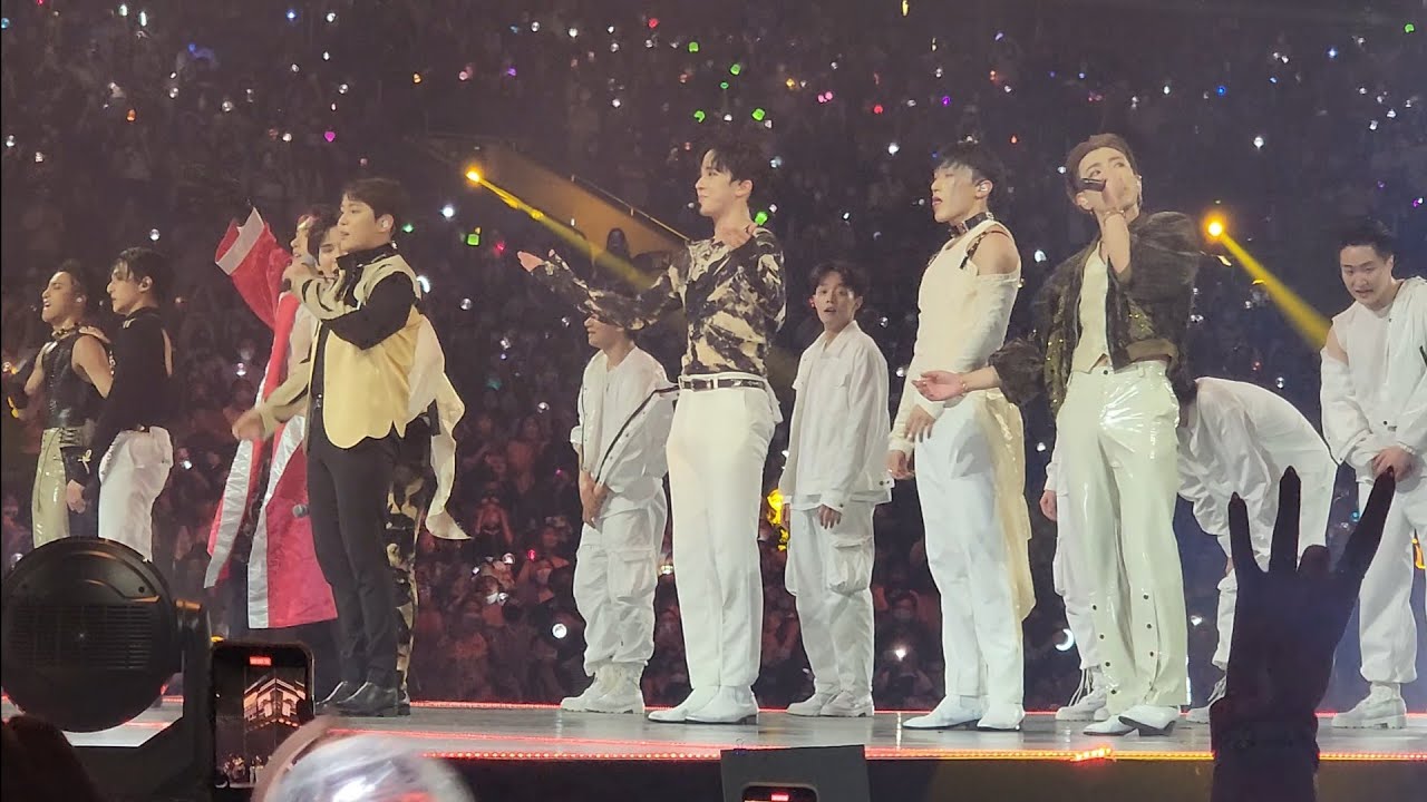 220820 ATEEZ - Rocky + The Real (Heung Version) | KCON LA 2022 Day 1 [4K Fancam]