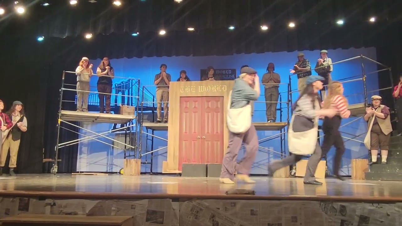 NEWSIES - final bow