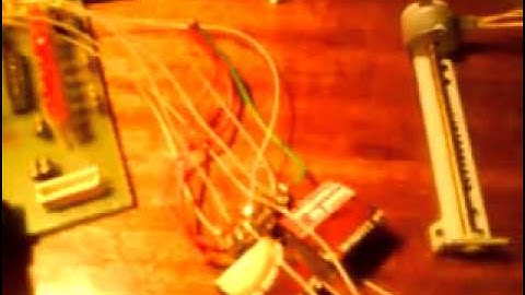 AVR Bipolar Stepper motor from CD ROM driven by AtTiny2313 and L293DNE