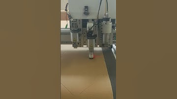 Corrugated cardboard cnc knife cutting machine autoloading#corrugatedboard #cnccutting#oscillating