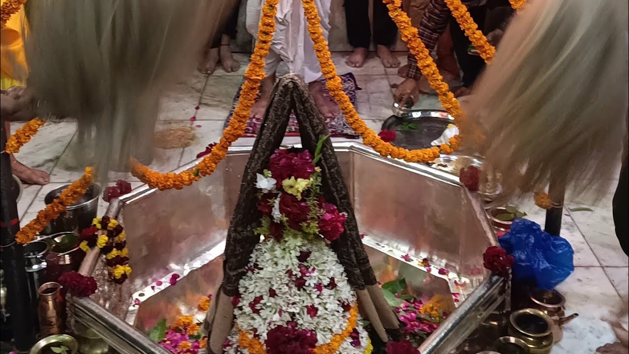 Baba garibnath dham  is live sringar Aarti Darshan 🙏🙏