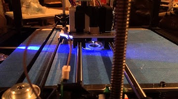 Rigidbot 3D Printer Making a Cylinder (Side View of Nozzle)