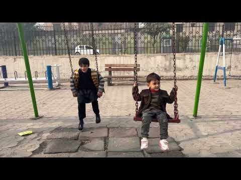 اخذني بابا الغالي على المرجوحة لائک ظہیر