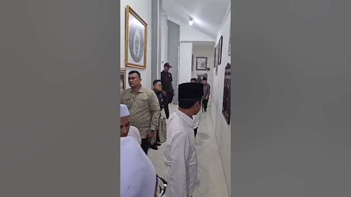 Presiden Jokowi Takziah ke Rumah Duka Almarhumah Syarifah Salma