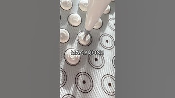 Learn how to make perfect macarons every single time ✨ Tutorial is now on my channel #bakingtips