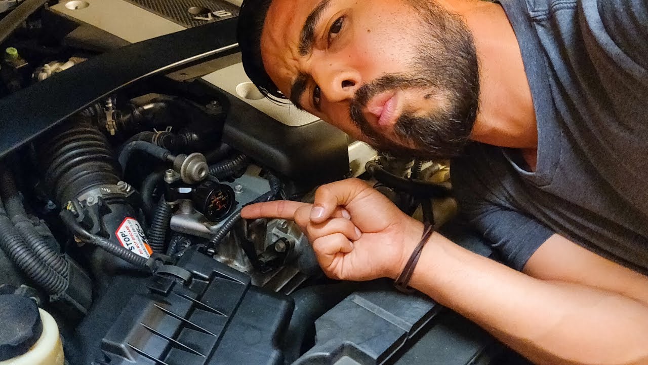 370Z Fuel Pressure Gauge Install. YouTube