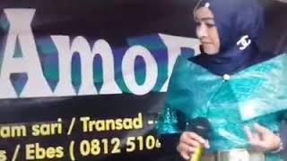 Secawan Madu _ Cover by Yanti Mala Ebbez .