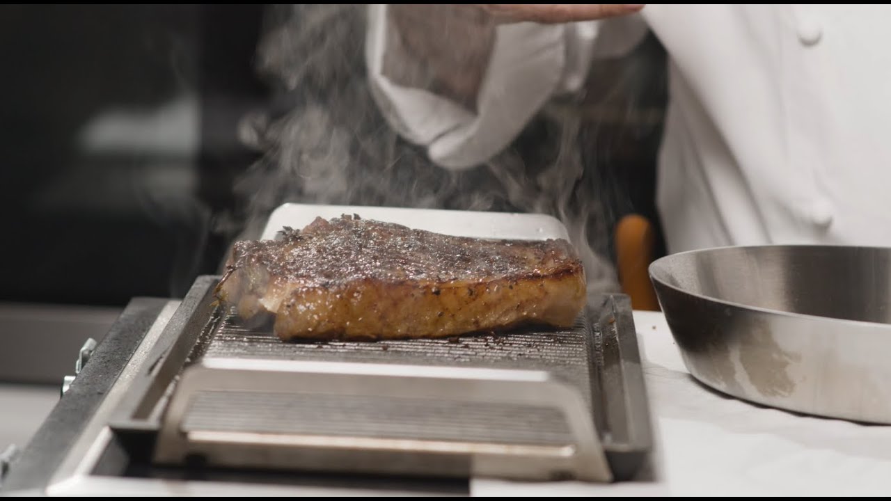 HAKA kocht präsentiert AEG Multi-Dampfgarer: Sous Vide Steak - YouTube
