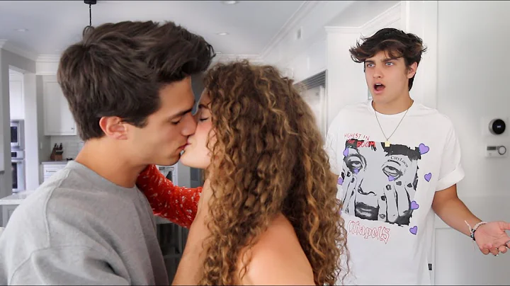 KISSING MY BEST FRIEND'S GIRLFRIEND