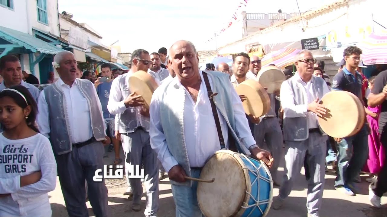 مالوف وعيساوية واحتفالات كبرى..أجواء عالمية والمتوافدون بالمئات من تونس والعالم من أجل رمان تستور !!