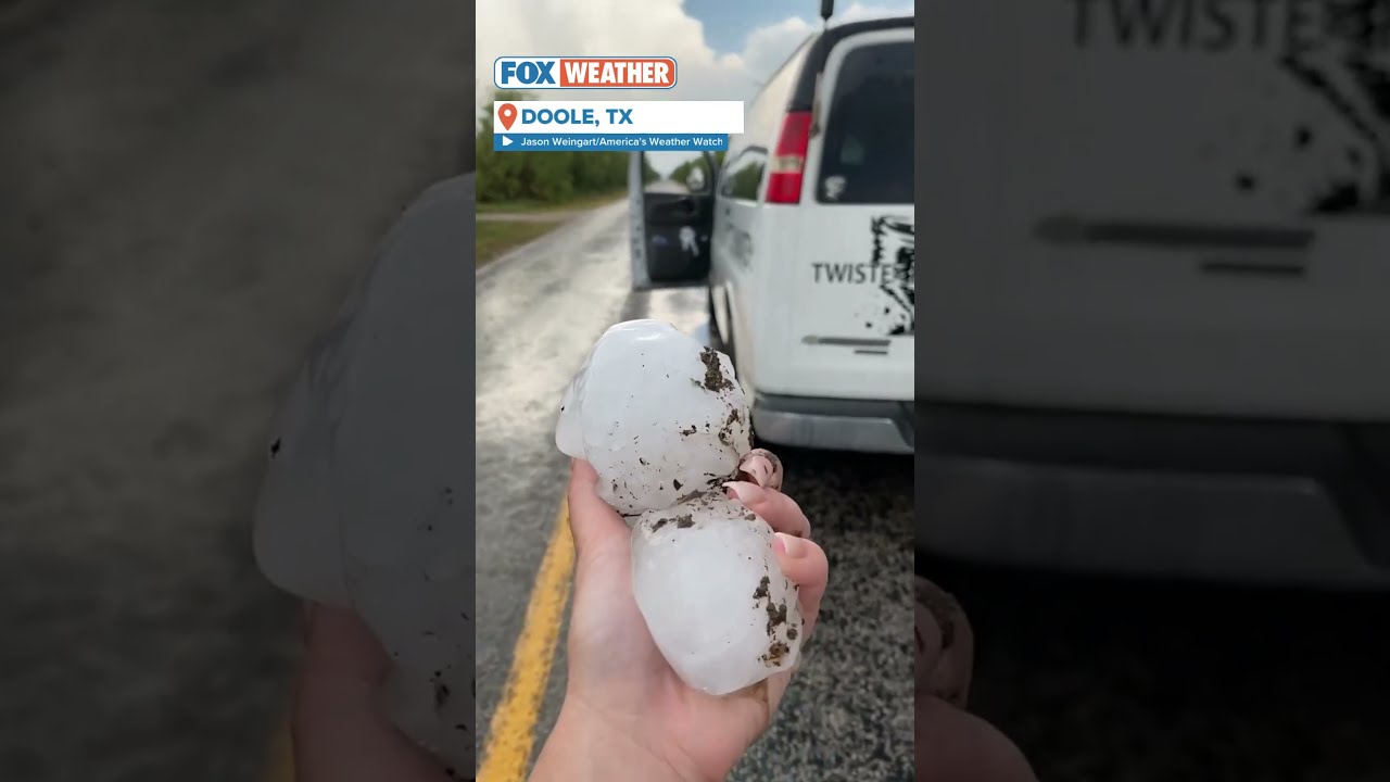Large Hailstones Fall In Texas