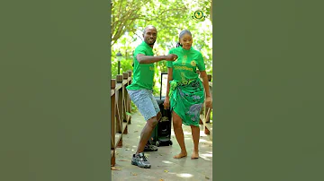 Pakome Na Nana Dollz Wakikiwasha Na Jezi Mpya 