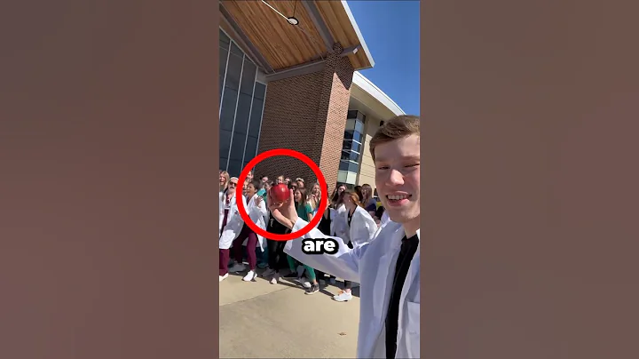 Why Doctors Scared Of Apples? 🍎