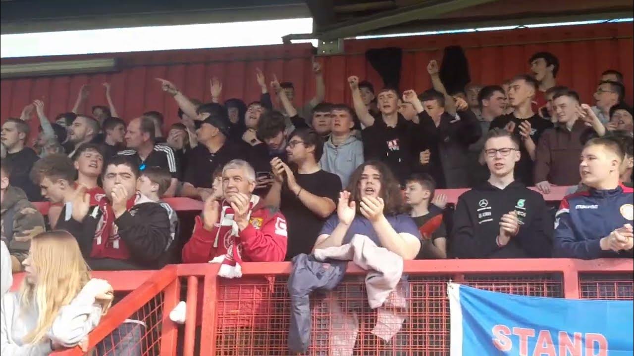 WE GOT SUPER STEVE EVENS STEVENAGE EAST STAND FANS STEVENAGE V SALFORD CITY FC YouTube