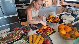 VLOG: НАКРЫВАЕМ СТОЛ! ВЕСЬ ДЕНЬ НА КУХНЕ! 😍 15.08.24