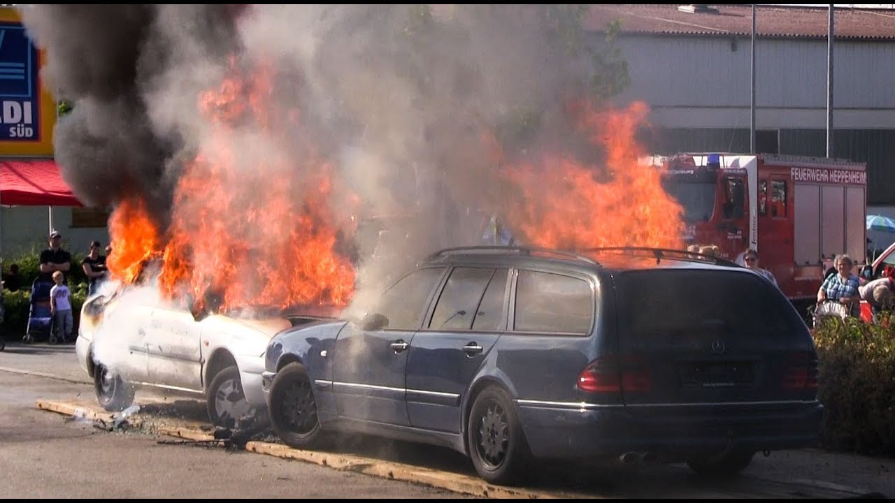 Pkw Brand Schauubung Der Freiwilligen Feuerwehr Heppenheim Mitte Youtube