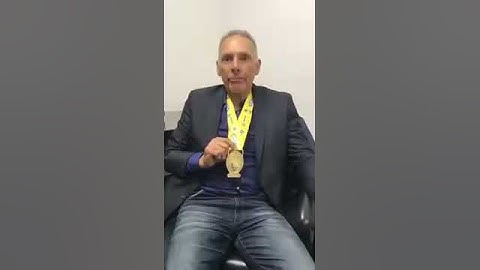Miguel Angel Russo emocionado