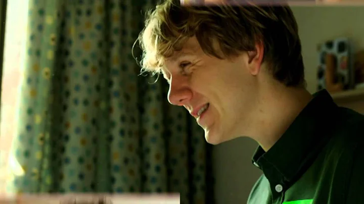 Please Like Me: series 2 episode 8 trailer