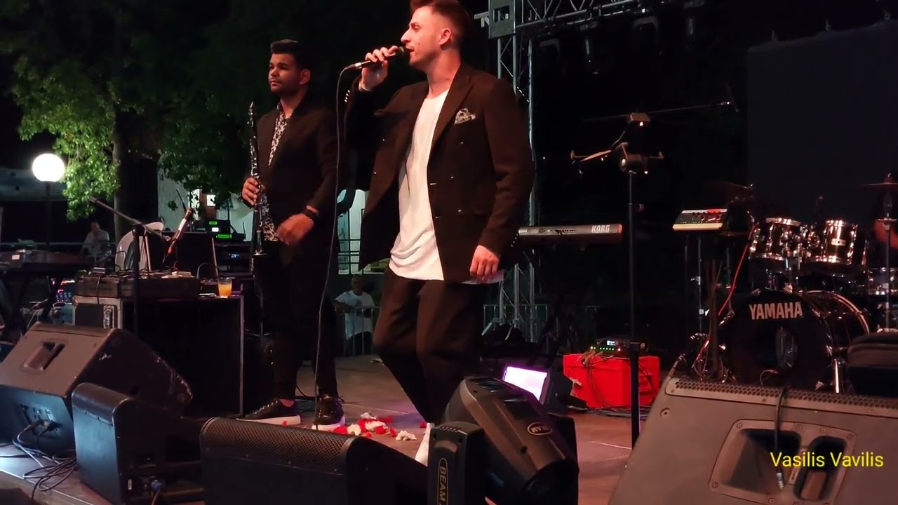 ΠΑΝΑΓΙΩΤΗΣ ΠΕΤΕΙΝΟΣ -Με μαύρο δάκρυ έκλαψα σαν πήγα στο χωριό μου - Ζήσης Τσολακίδης