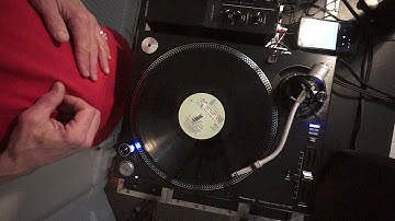 BASIC BEGINNER SCRATCHING ON VINYL DJ LESSON FOR THE NEW TURNTABALIST PT2 BY ELLASKINS THE DJ TUTOR