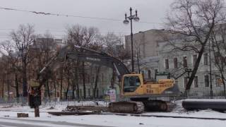 Извлечение шпунта экскаватором VOLVO EC360BLC