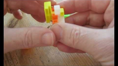 Christmas Cracker 3D Keyring Cube Puzzle Solution (aka Perplexinator)