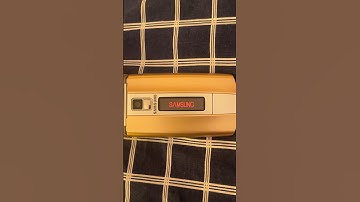 Samsung SGH-Z240E On/Off (External Display) #shorts