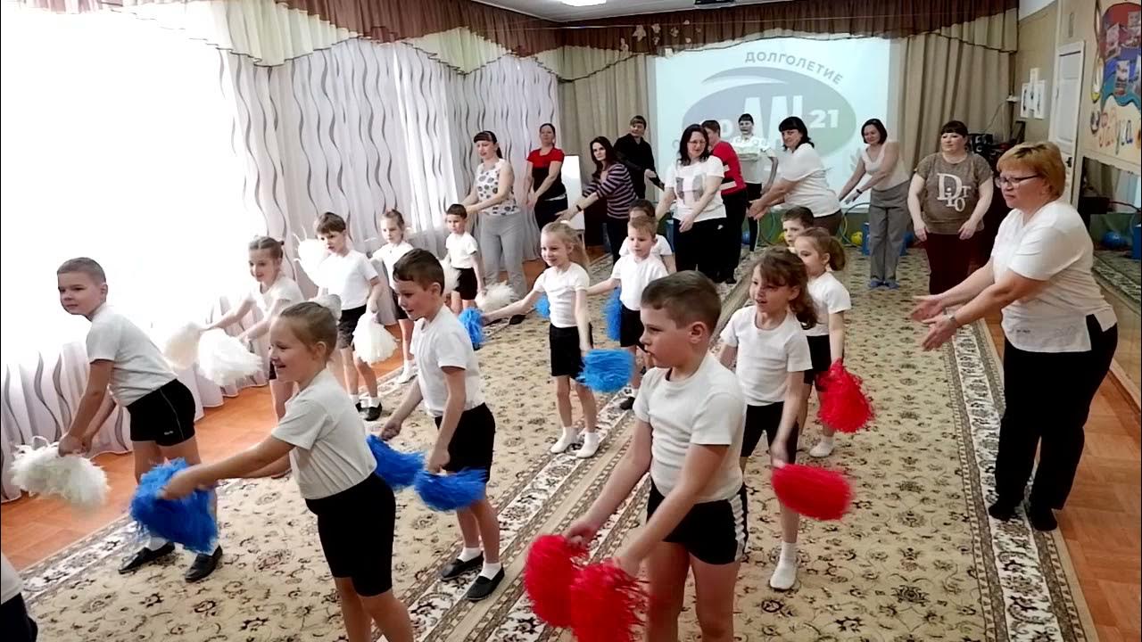 утренняя детская зарядка видео. зарядка для детей видео. видеоролик про утреннюю зарядку. веселая мульт зарядка. утренняя зарядка в садике.