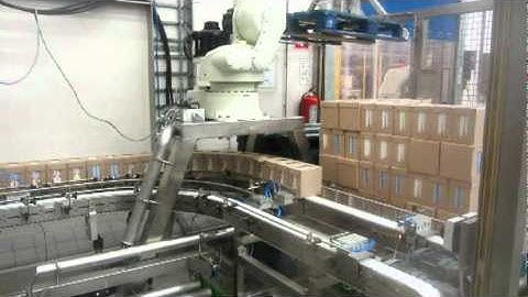 RFA Kawasaki Robotpalletiser RD80N for wrap around boxes with milk