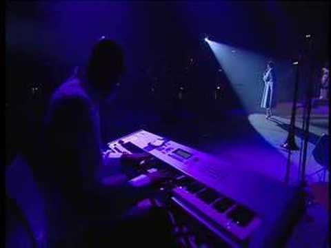 Lecresia Campbell Live At Wembley Arena September 2006 Band Keys: Clive Shepherd Organ: Anton Caldwell Drums: Darryn Shepherd Bass Guitar: Alec Gage Electric Guitar: Desron Baptist FOH Engineer: Nikoma Bell Recording Engineer: AndraÃ© Johnson