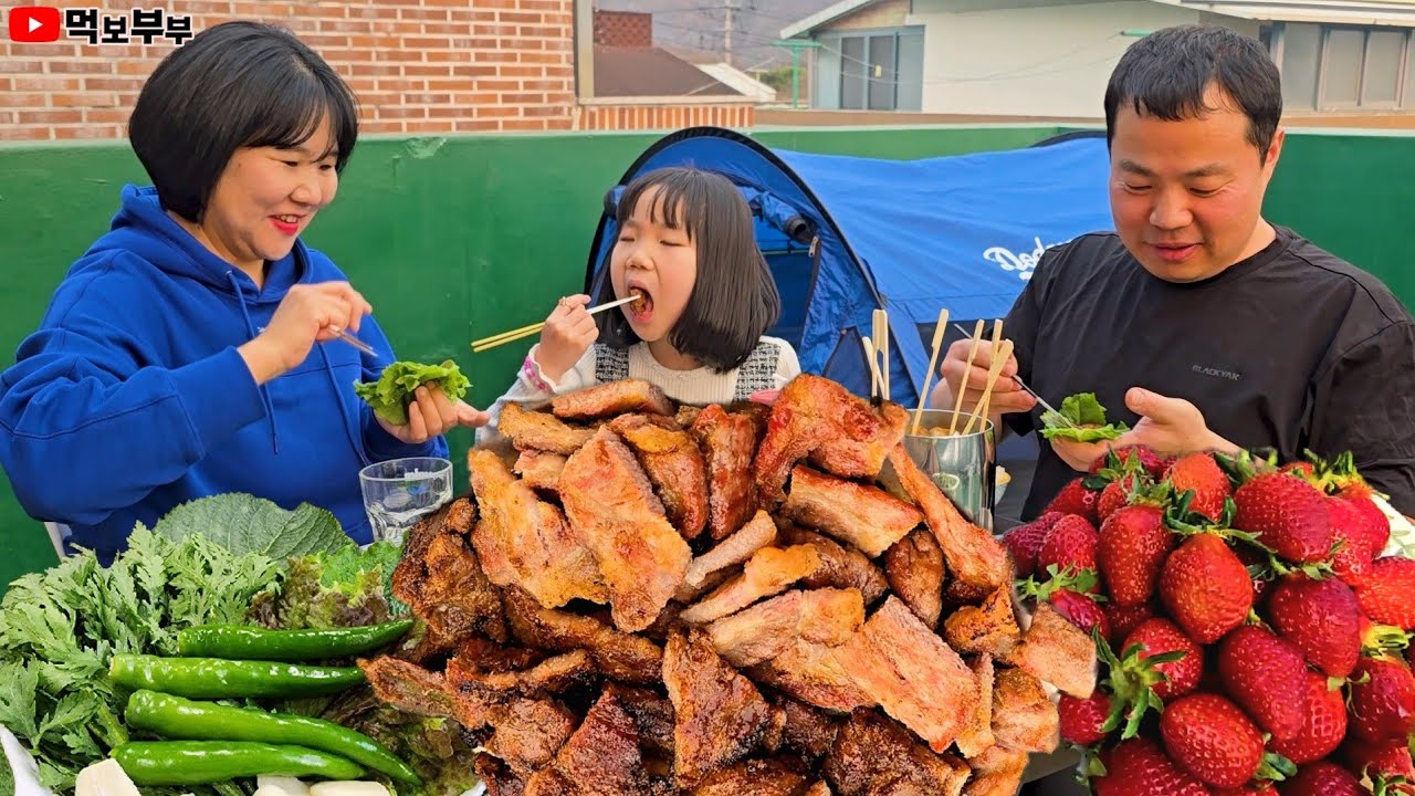 Свиной кальби против свиной шеи — лучший гриль-конкурс на крыше!ㅣCooking&Mukbang