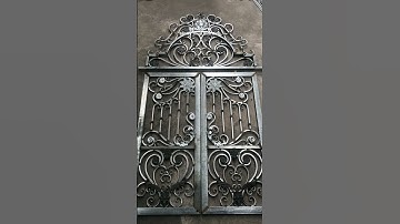 Cổng 2 cánh sắt hộp Hàn đính gá