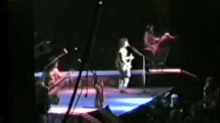 KISS - Love Gun - Essen 1983 - Lick It Up World Tour