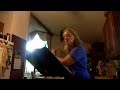 Capture de la vidéo Happy Hour With Ronda Mains, Flute