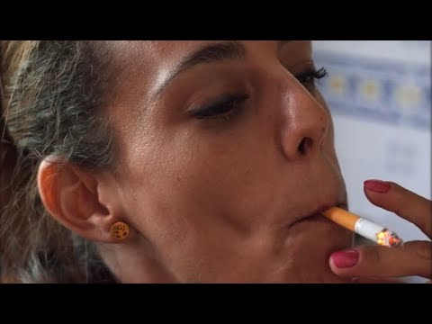 Noemi Smoking Fetish