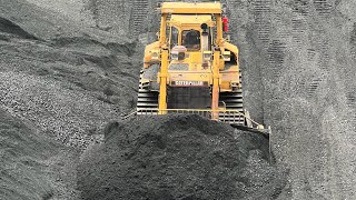 🔥 EPIC 100-Car Coal Train Loading | 12,000 Tons With Just 1 Dozer!