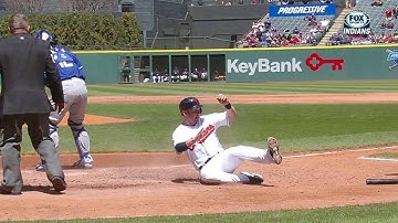 KC@CLE: Murphy punches a two-run single past third