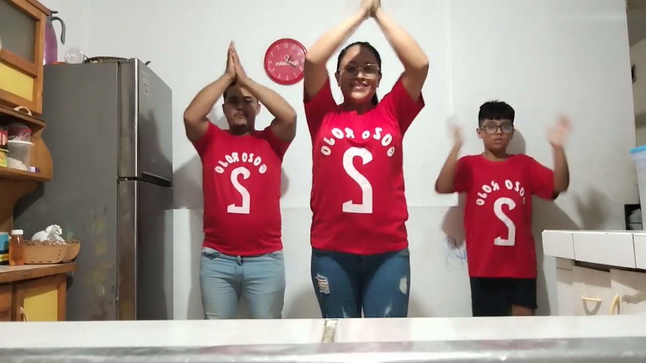 Coreografía de: grande y fuerte 