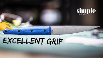 Adding texture to a knife handle