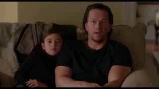 Daddys Home - Clip - Watching Frozen