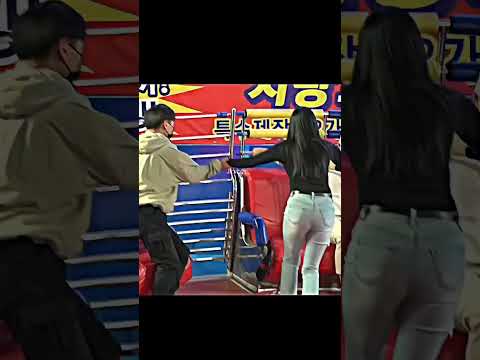 لعبة صحن الدوار في كوريا الجنوبية