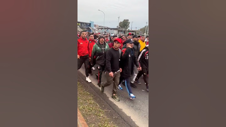 LOS BORRACHOS DEL TABLÓN llegando al monumental | RIVER VS ARSENAL 2023