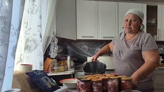 видео: зарезаю головки сырные/ ставим кости/ мясное производство продолжается картинка: зарезаю головки сырные/ ставим кости/ мясное производство продолжается