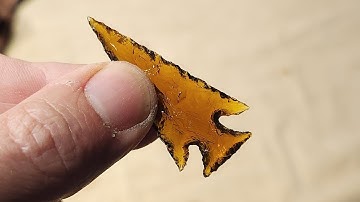 1483 - Part 1/2 - Glass Bottle Bottom Arrowhead Flintknapping