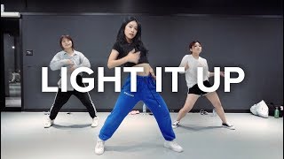 Light it Up Remix - Major Lazer ft. Nyla & Fuse ODG / Beginner's Class Resimi