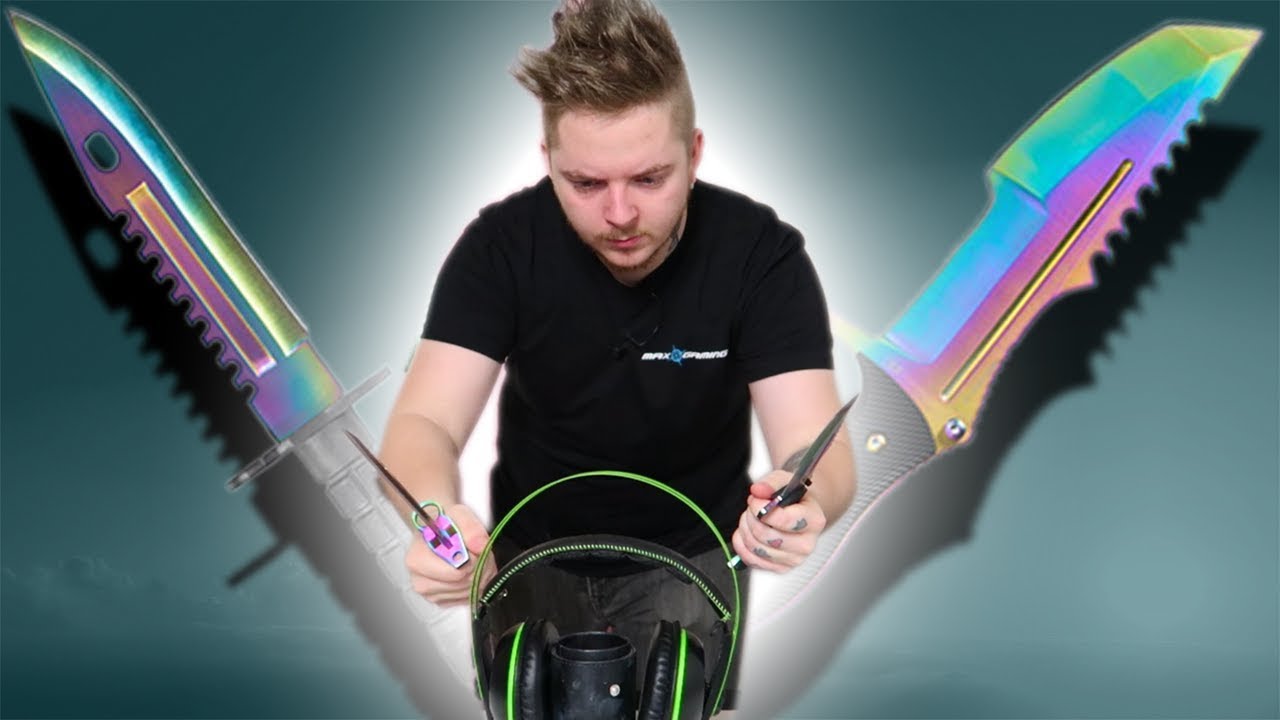 Slår Sönder Mitt Headset Med RIKTIGA CS:GO Knivar! - YouTube