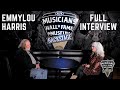 Capture de la vidéo Musicians Hall Of Fame Backstage: Emmylou Harris Full Interview